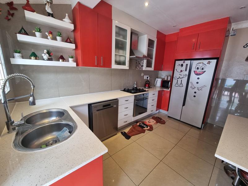 2 Bedroom Property for Sale in Ruyterwacht Western Cape